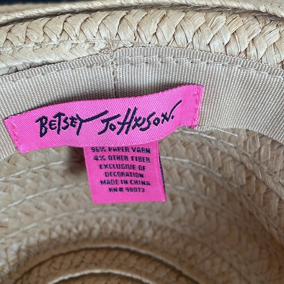 Betsy Johnson Floppy Rim Sun Hat